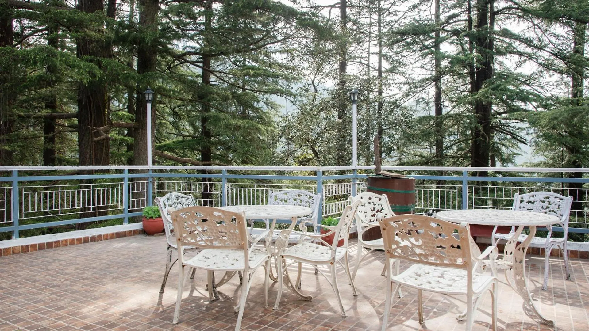 Shimla British Resort 3*,