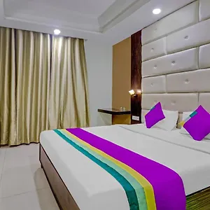 Hotel Light House Agra By Park Tree